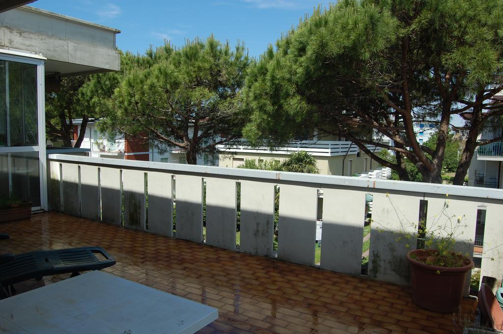 Appartamento Elegance Lignano Sabbiadoro Eksteriør billede