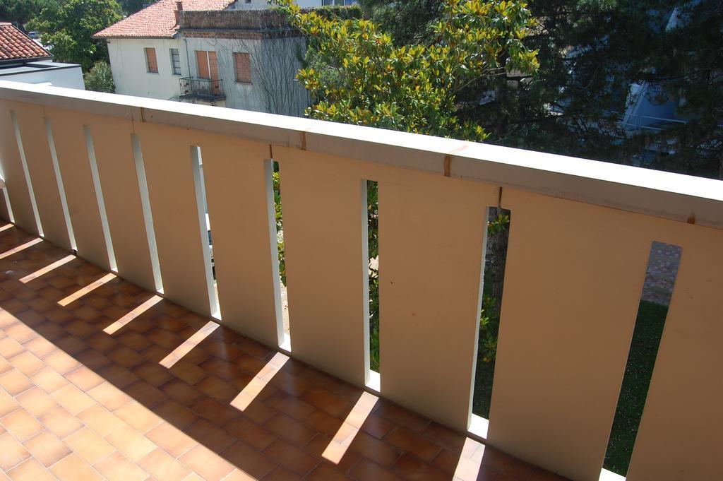 Appartamento Elegance Lignano Sabbiadoro Eksteriør billede
